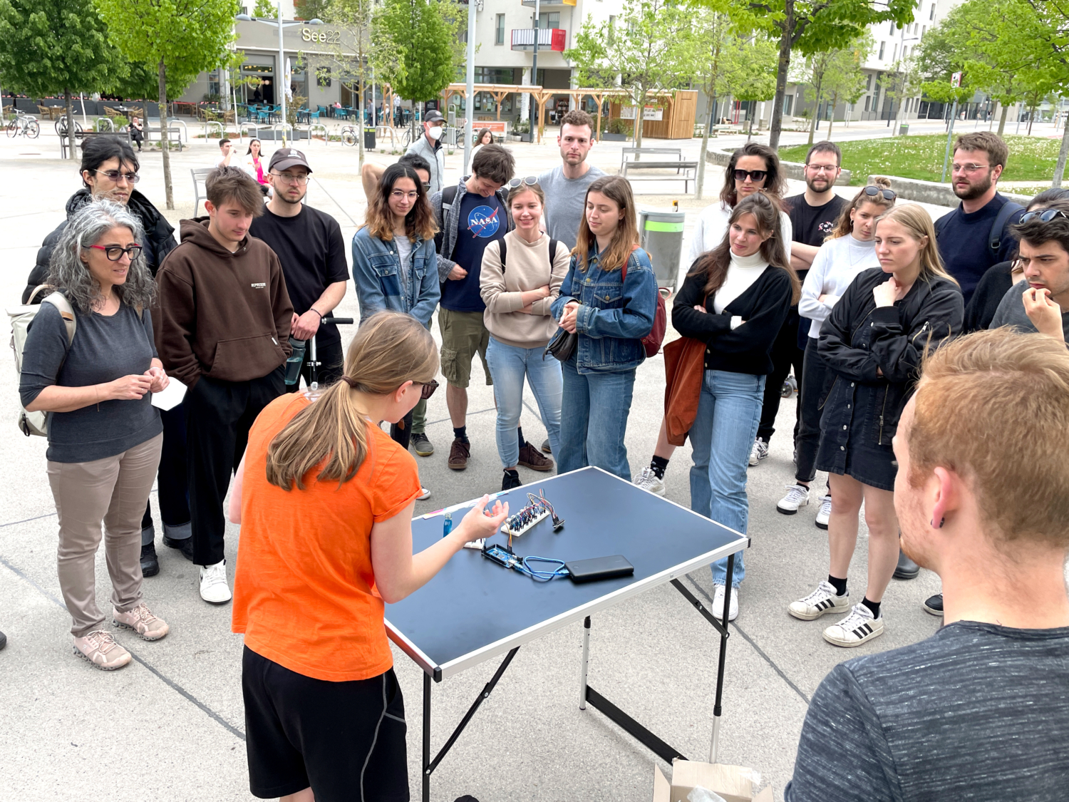 Präsentation eines Studierendenprojekts in der Seestadt